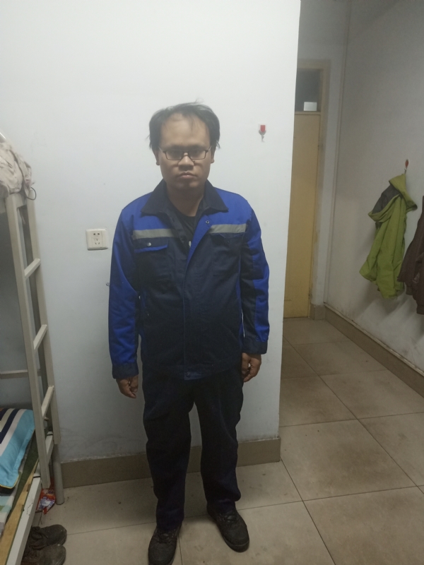 黄俊的第一张照片--九江相亲服务中心