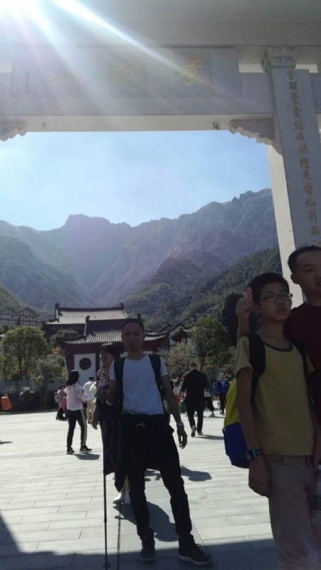 蓝天的第二张照片--九江相亲服务中心