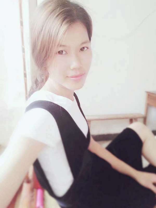 婷婷的第一张照片--九江相亲服务中心