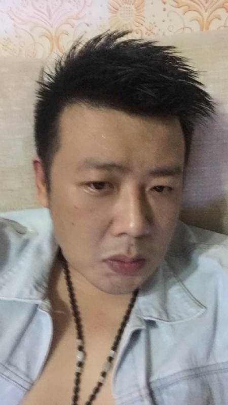 沐浴阳光的第一张照片--九江相亲服务中心