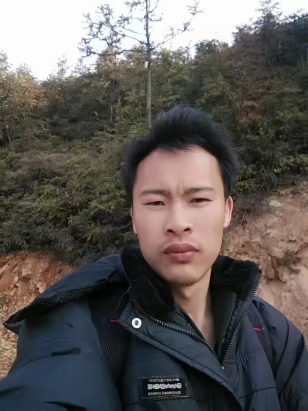 高富帅的第一张照片--九江相亲服务中心