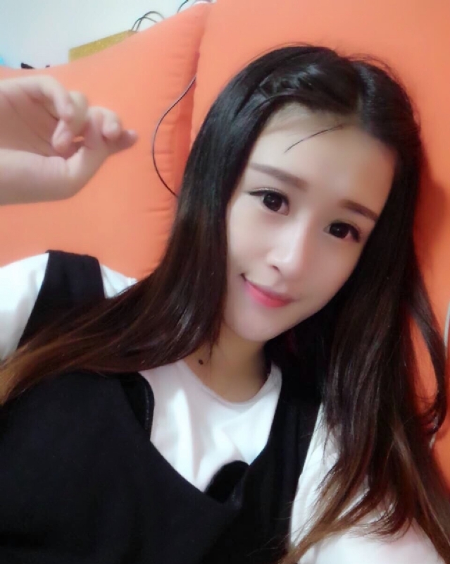 花开的季节的第一张照片--九江相亲服务中心