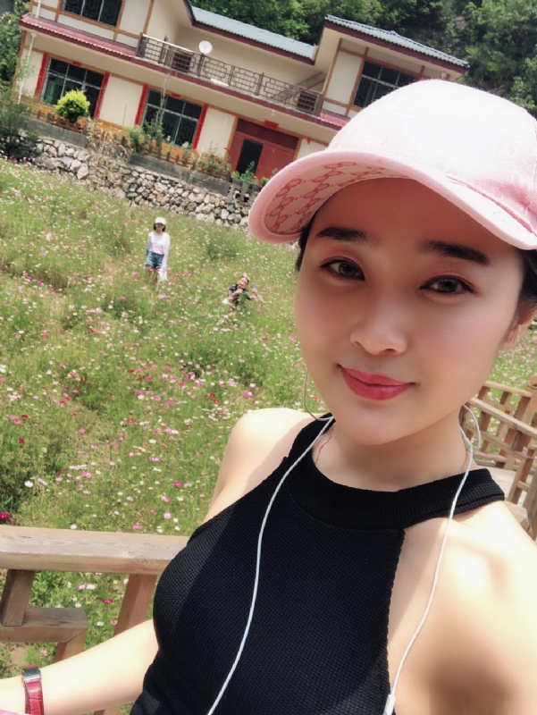 诗琪的第二张照片--九江相亲服务中心