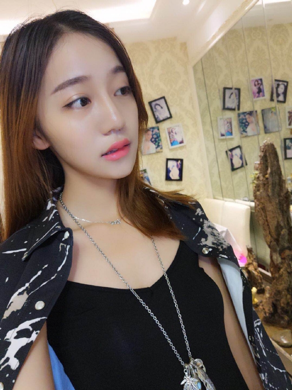 凉兮的第一张照片--九江相亲服务中心