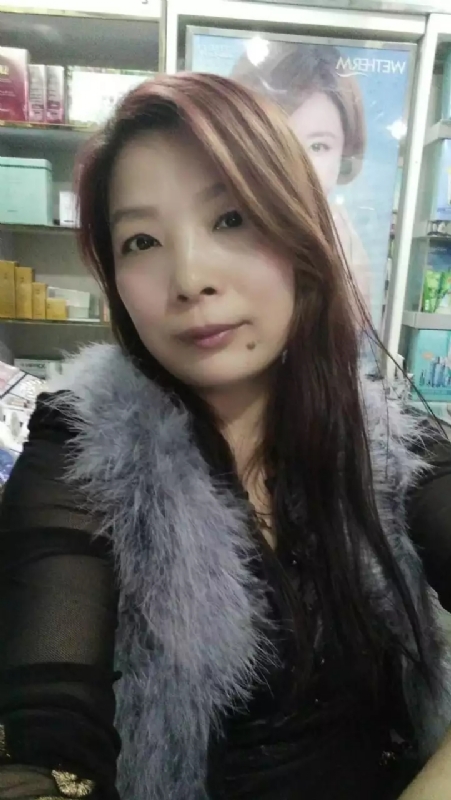 胡静的第一张照片--九江相亲服务中心