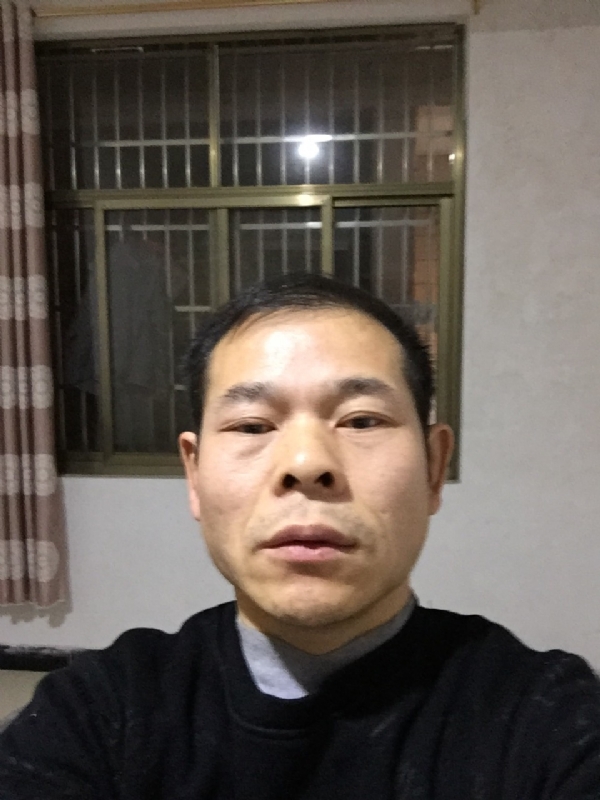 徐徐清风的第一张照片--九江相亲服务中心