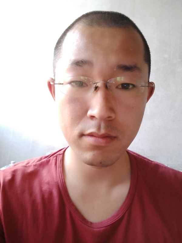 陌生吟的第一张照片--九江相亲服务中心