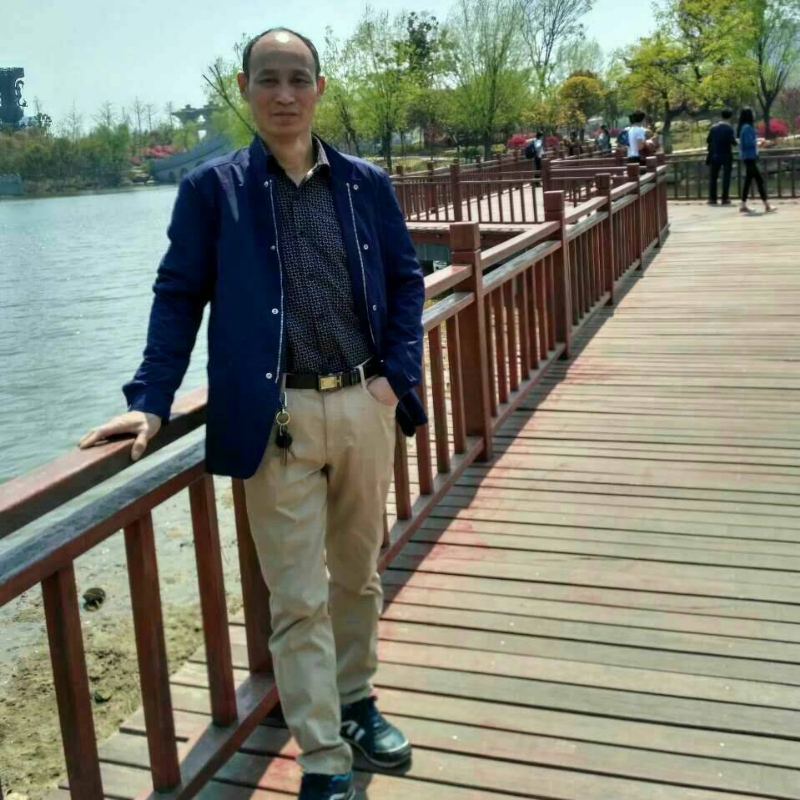 大随帅哥的第一张照片--九江相亲服务中心