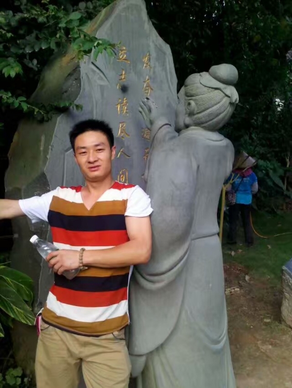 相依相伴的第一张照片--九江相亲服务中心