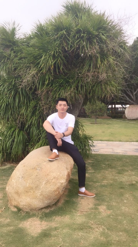 奇点的第一张照片--九江相亲服务中心