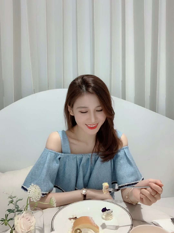 Emily的第三张照片--九江相亲服务中心