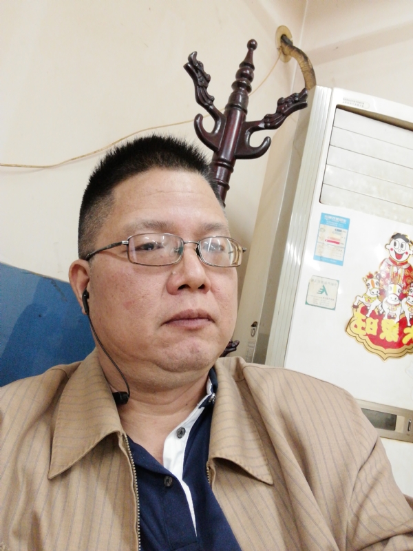 一个人的第一张照片--九江相亲服务中心