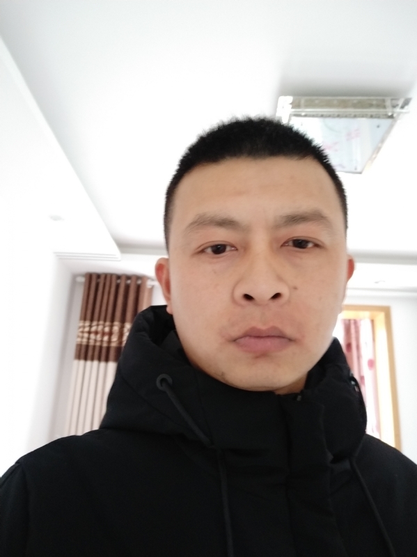 吴伟899的第一张照片--九江相亲服务中心