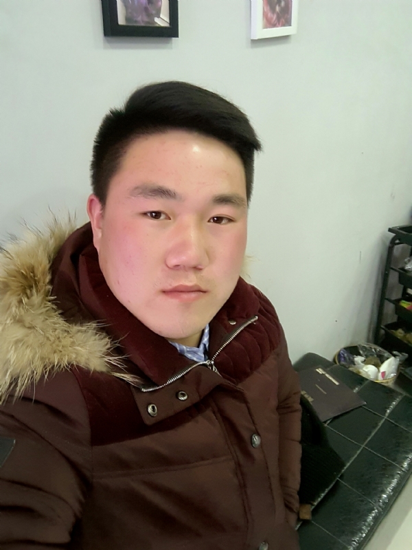 小飞的第一张照片--九江相亲服务中心