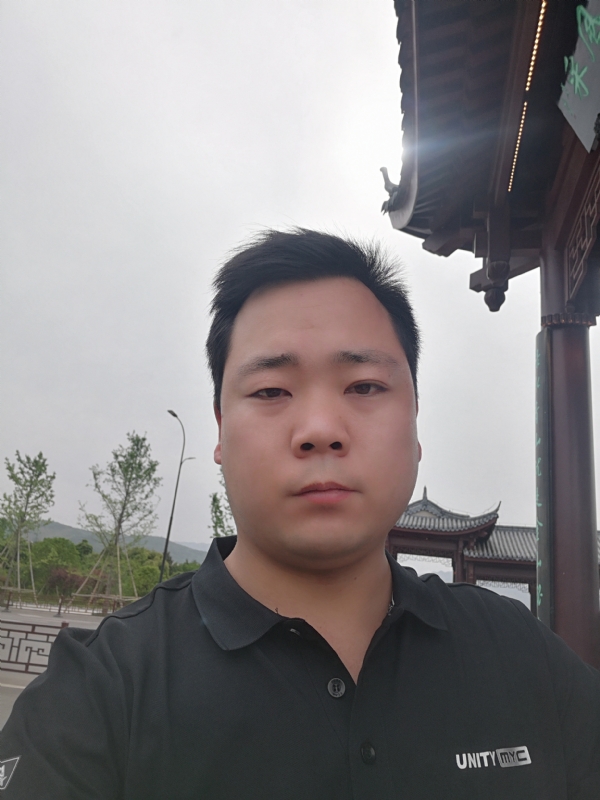 微笑的第一张照片--九江相亲服务中心