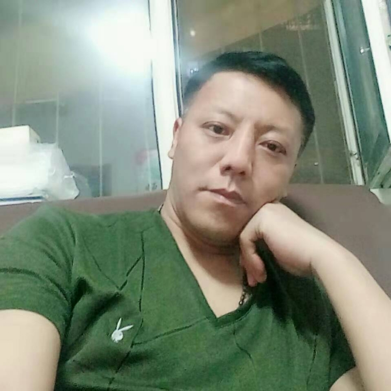 龍行天下的第一张照片--九江相亲服务中心