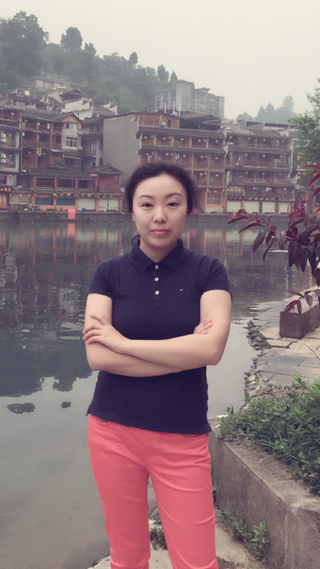 乐妞的第一张照片--九江相亲服务中心