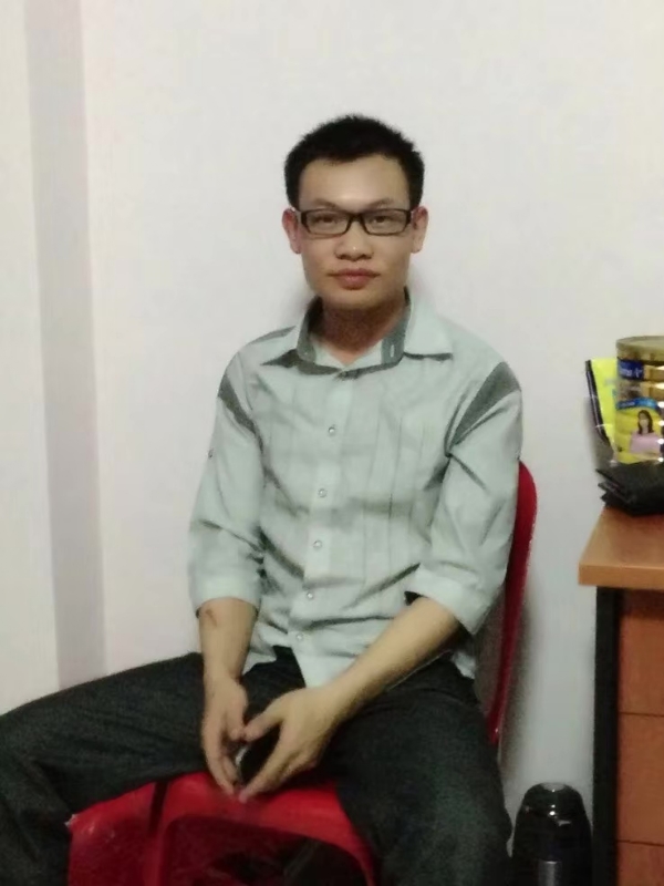 坚强不屈的第一张照片--九江相亲服务中心