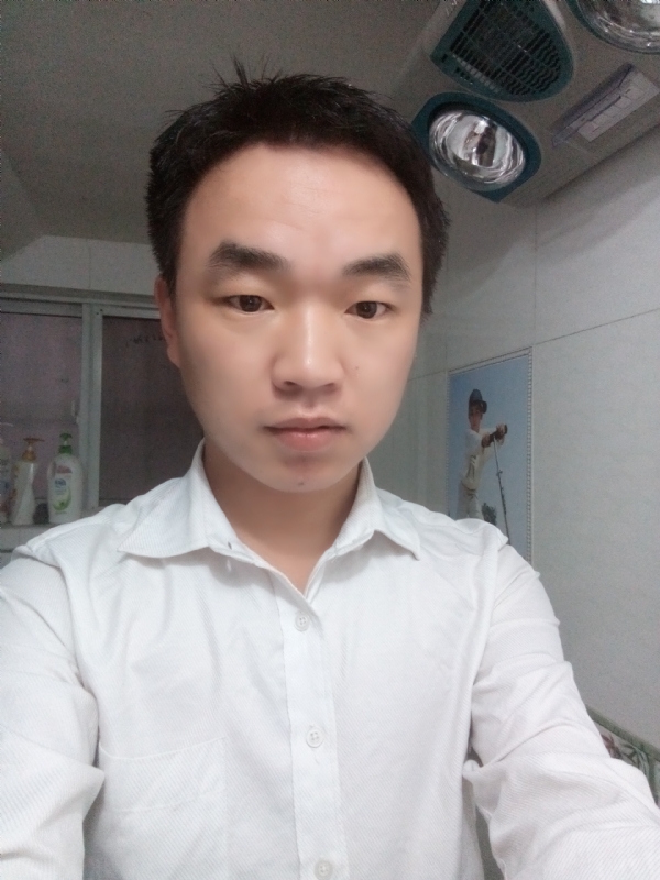 夜凉露沾衣的第二张照片--九江相亲服务中心