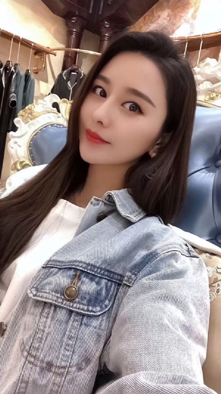 李珊珊的第一张照片--九江相亲服务中心