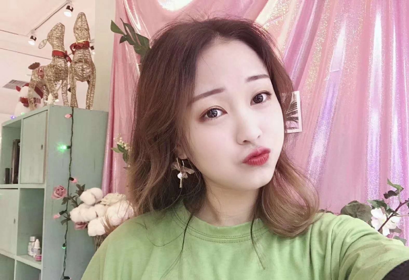 罗兰的第二张照片--九江相亲服务中心