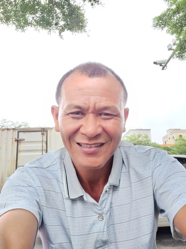 大老的第一张照片--九江相亲服务中心