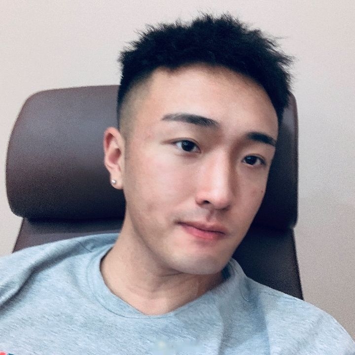 单公子的第一张照片--九江相亲服务中心