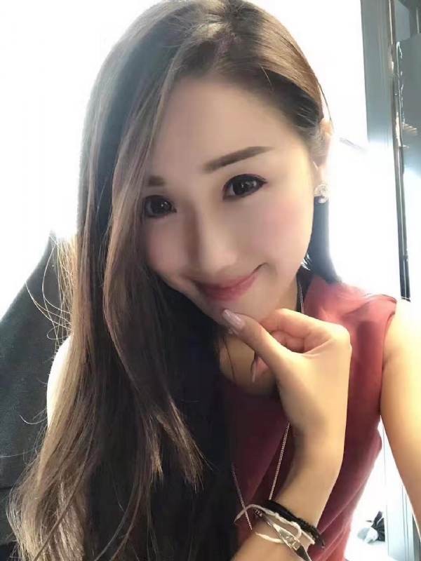 彩蝶的第一张照片--九江相亲服务中心