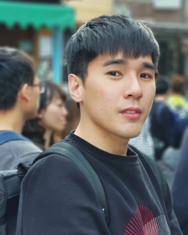 雨中孤独的第一张照片--九江相亲服务中心