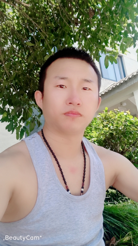 系咯在的第一张照片--九江相亲服务中心