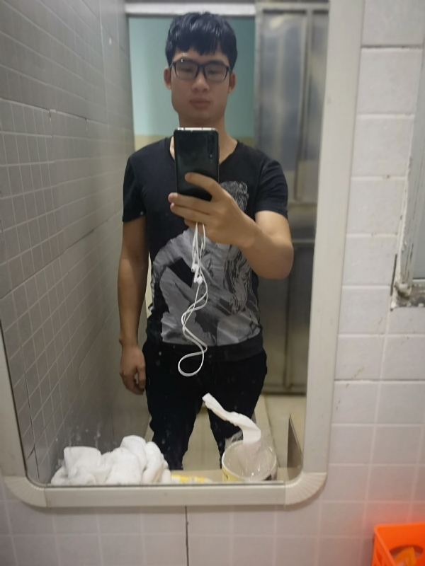 右手的执着的第一张照片--九江相亲服务中心