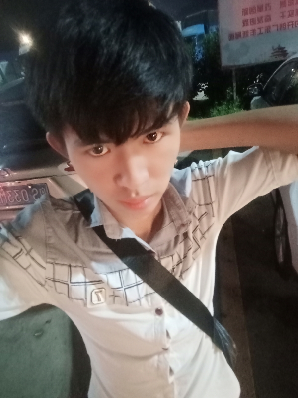 杨哥的第一张照片--九江相亲服务中心