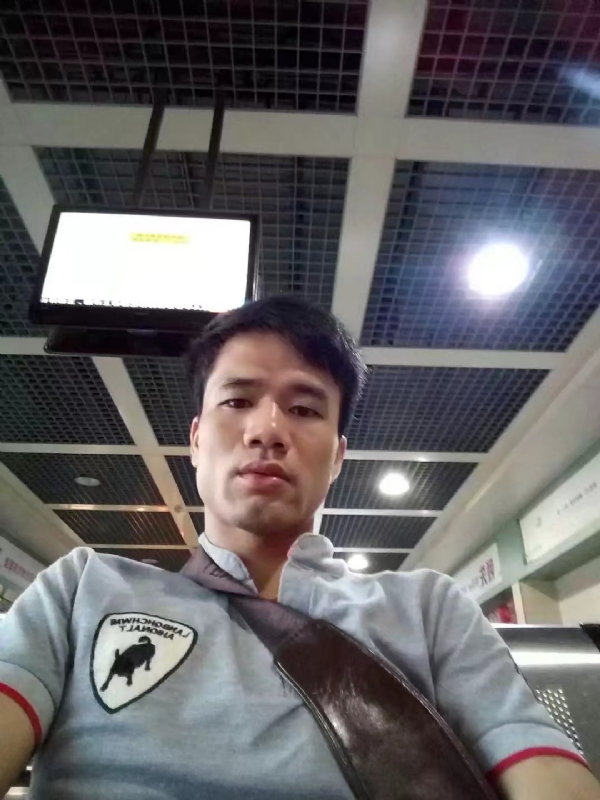 武哥的第一张照片--九江相亲服务中心