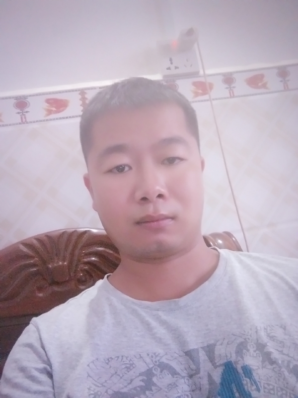 心雨的第一张照片--九江相亲服务中心