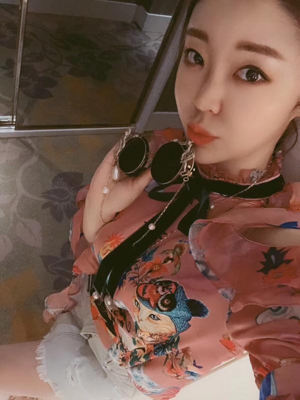 刚刚好的第五张照片--九江相亲服务中心