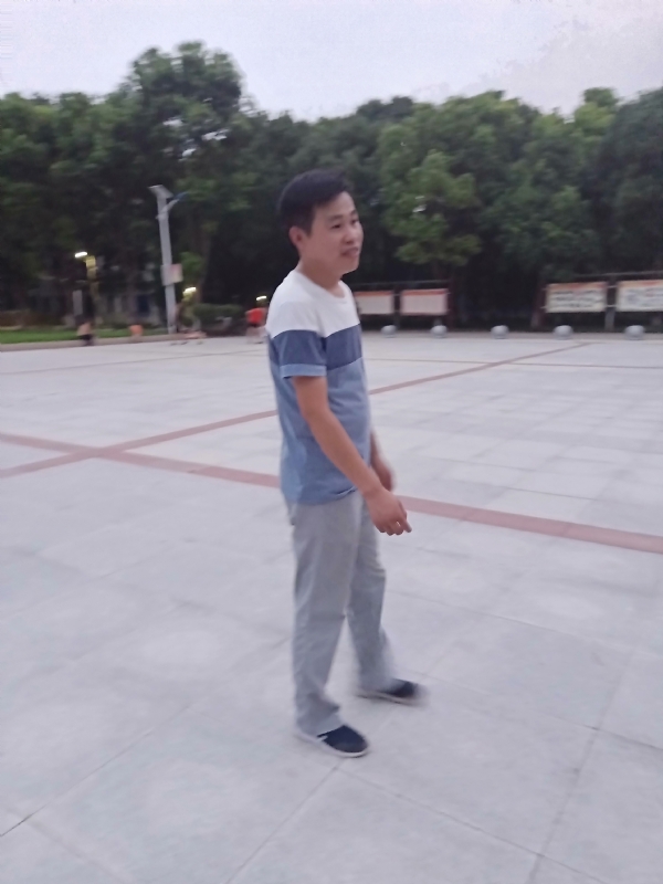 一笑的第一张照片--九江相亲服务中心