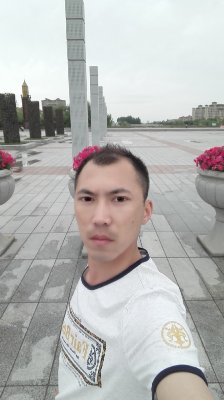 天平的第一张照片--九江相亲服务中心