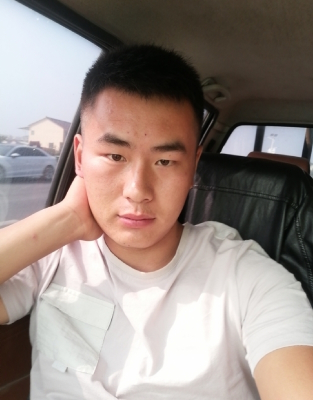 马宏亮的第二张照片--九江相亲服务中心