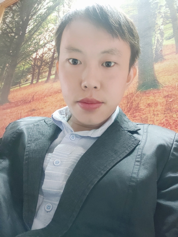 yuhyzww的第一张照片--九江相亲服务中心