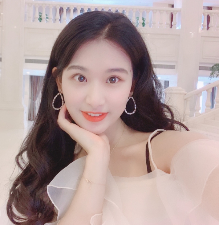 薇信zsqyaer的第一张照片--九江相亲服务中心