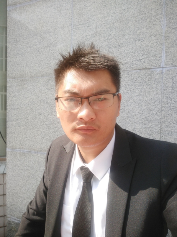 孤独的人的第一张照片--九江相亲服务中心