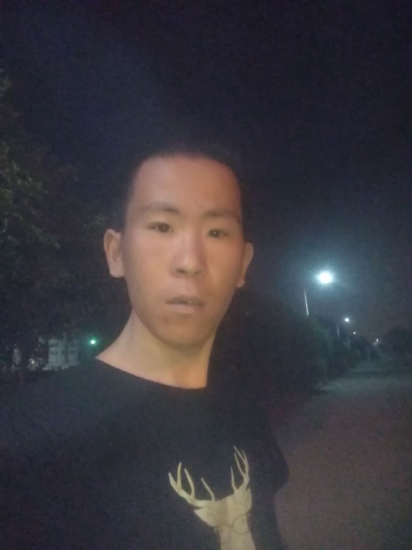 俞凯斌的第一张照片--九江相亲服务中心