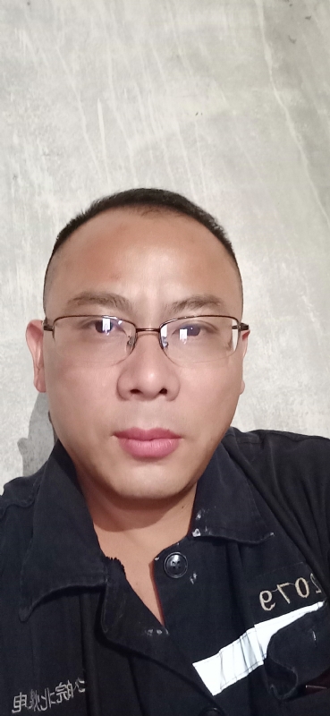 知足常乐的第一张照片--九江相亲服务中心