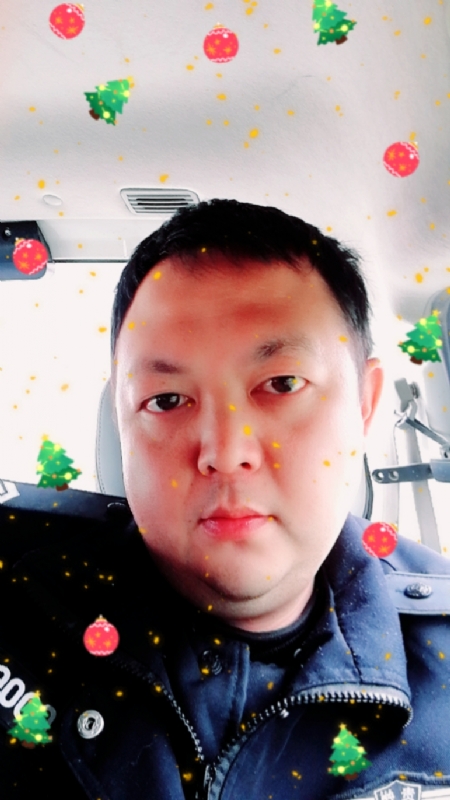 恨孤独的第一张照片--九江相亲服务中心