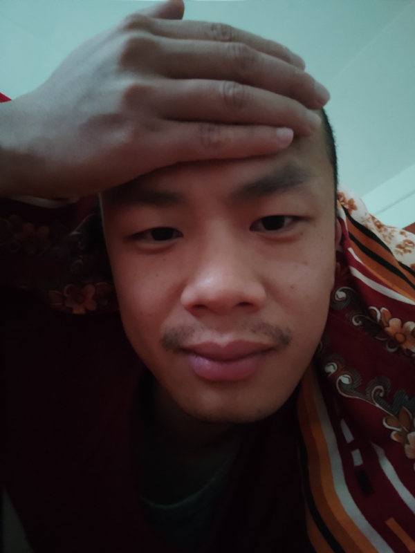 开心鬼在哪呢的第一张照片--九江相亲服务中心