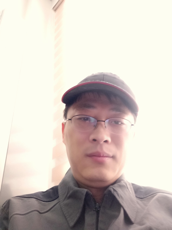 小马哥的第一张照片--九江相亲服务中心