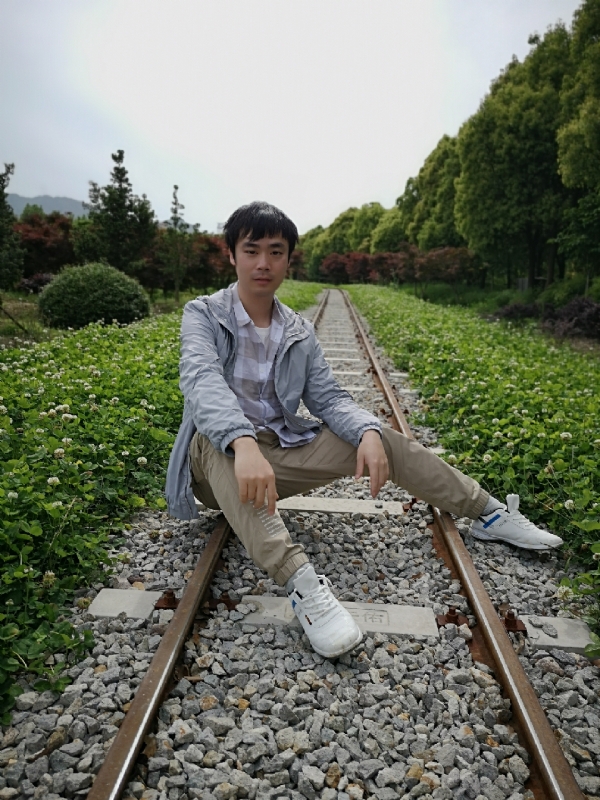 HCL的第一张照片--九江相亲服务中心