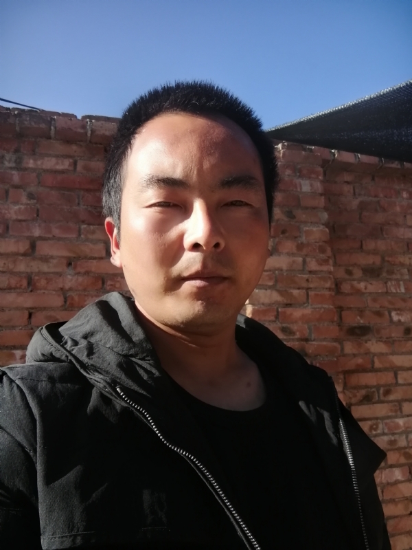 流年寂寞了谁的容颜的第一张照片--九江相亲服务中心