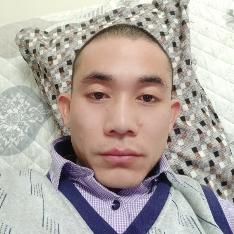 龙飞的第一张照片--九江相亲服务中心