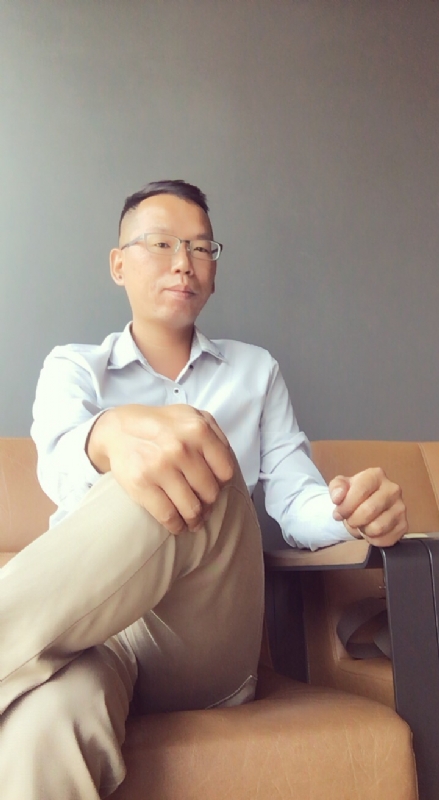 LI的第一张照片--九江相亲服务中心